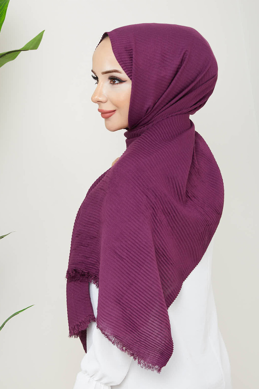 PURPLE -  PLEATED SHAWL