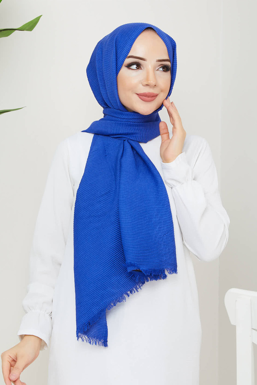 SAX BLUE  -  PLEATED SHAWL