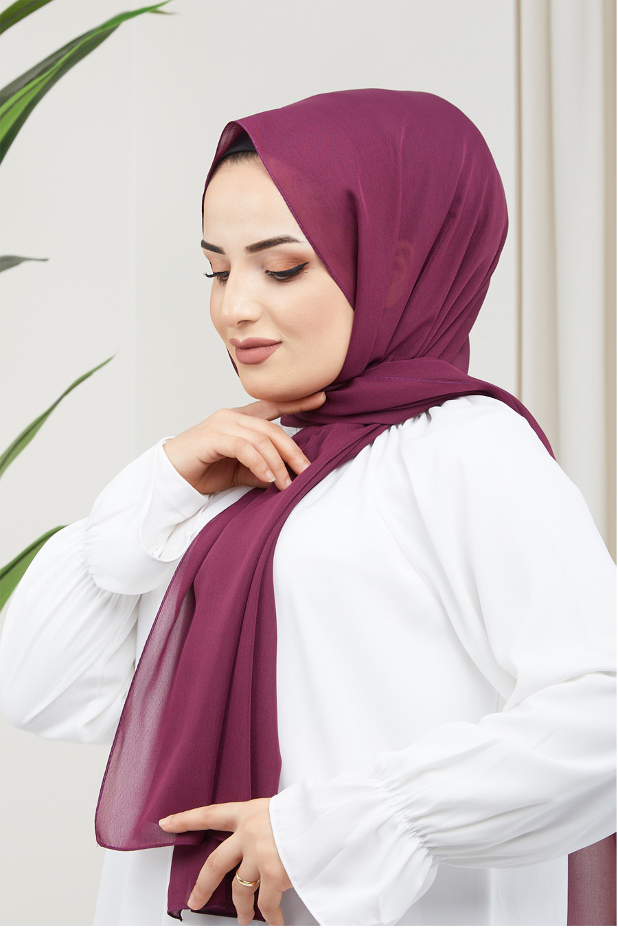 PLUM -  SHAWL