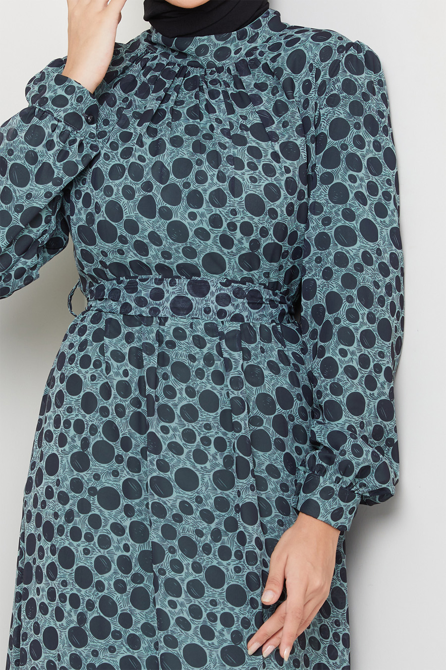 GREEN  - POINT DRESS  