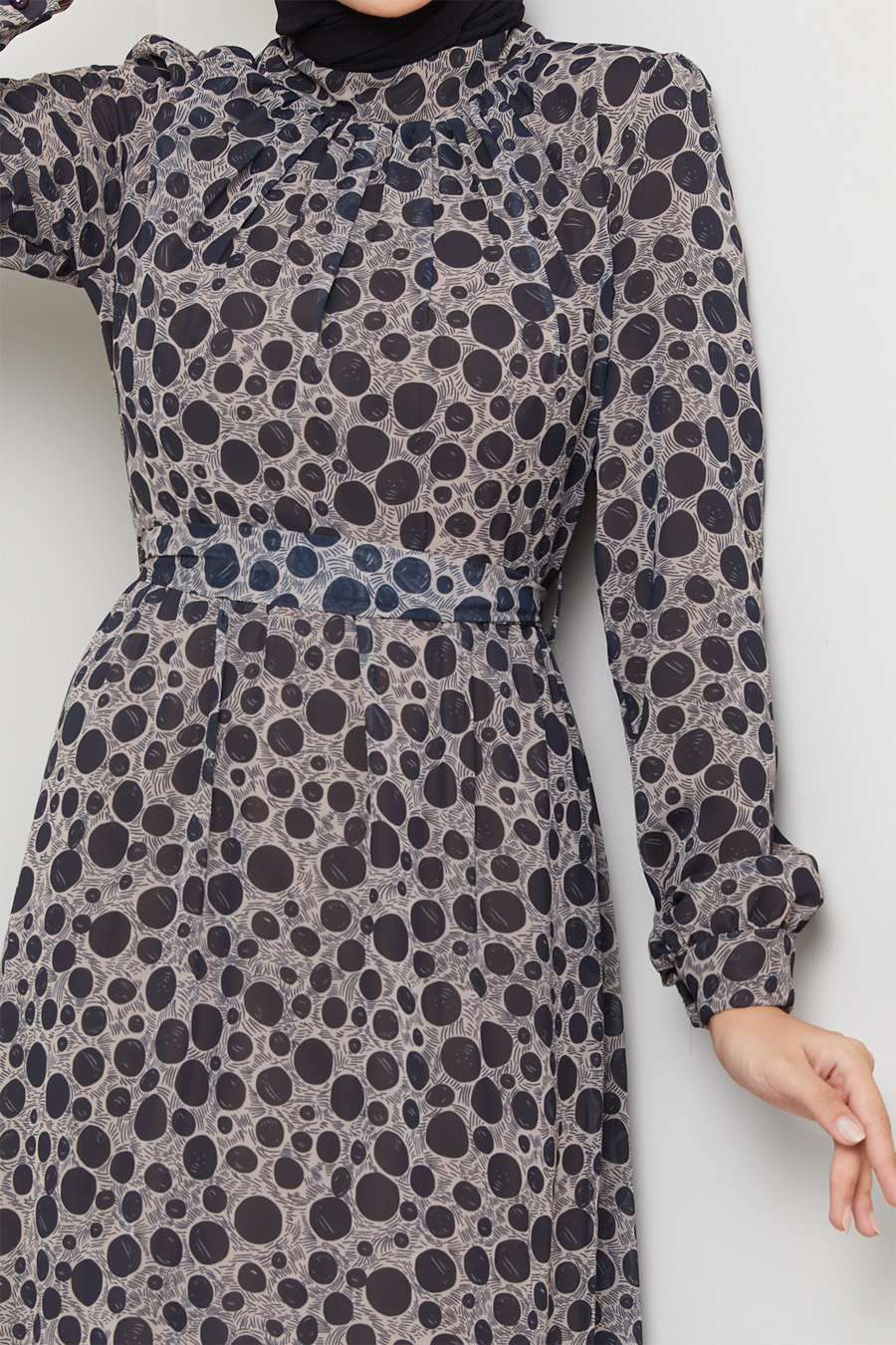 VISON COLOR   - POINT DRESS  