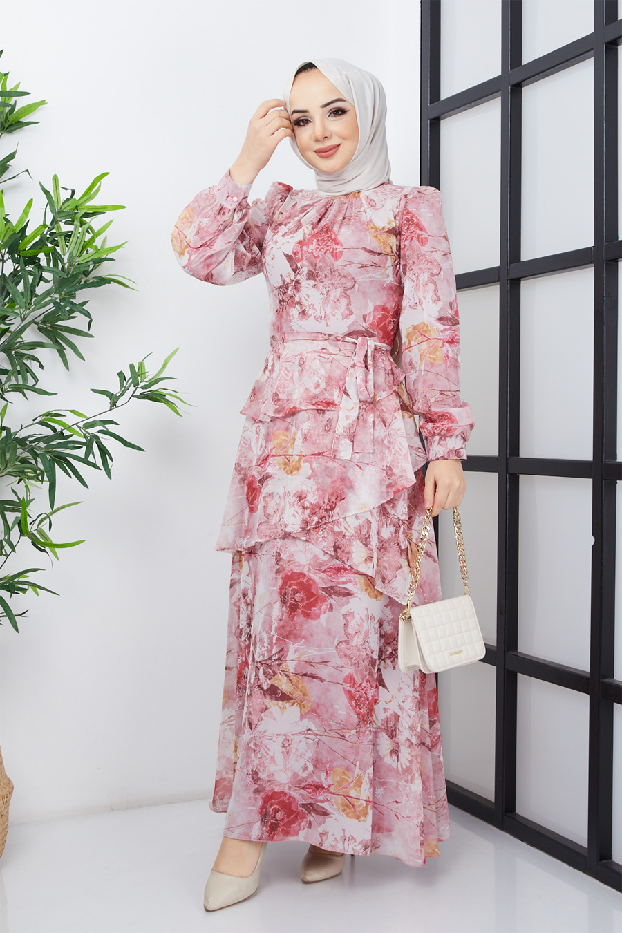 FLOWER PATTERNED POWDER PINK DRESS
