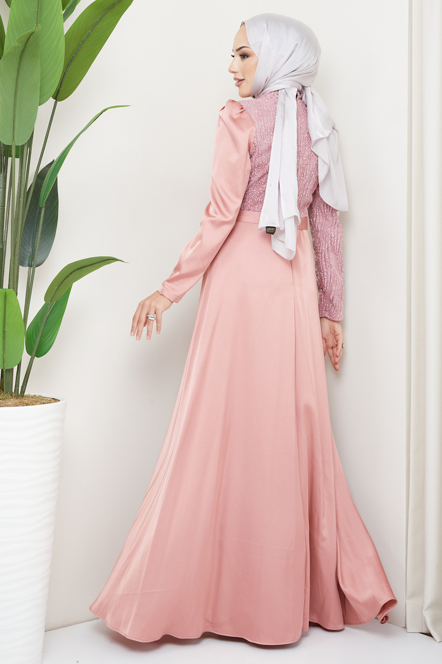 POWDER PINK EVENING DRESS  