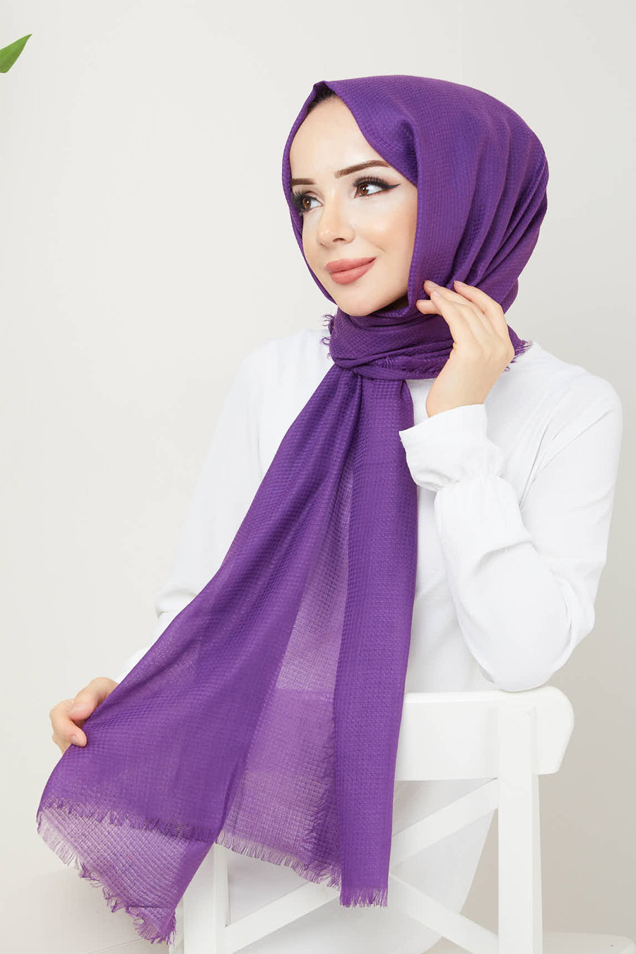 PURPLE SHAWL