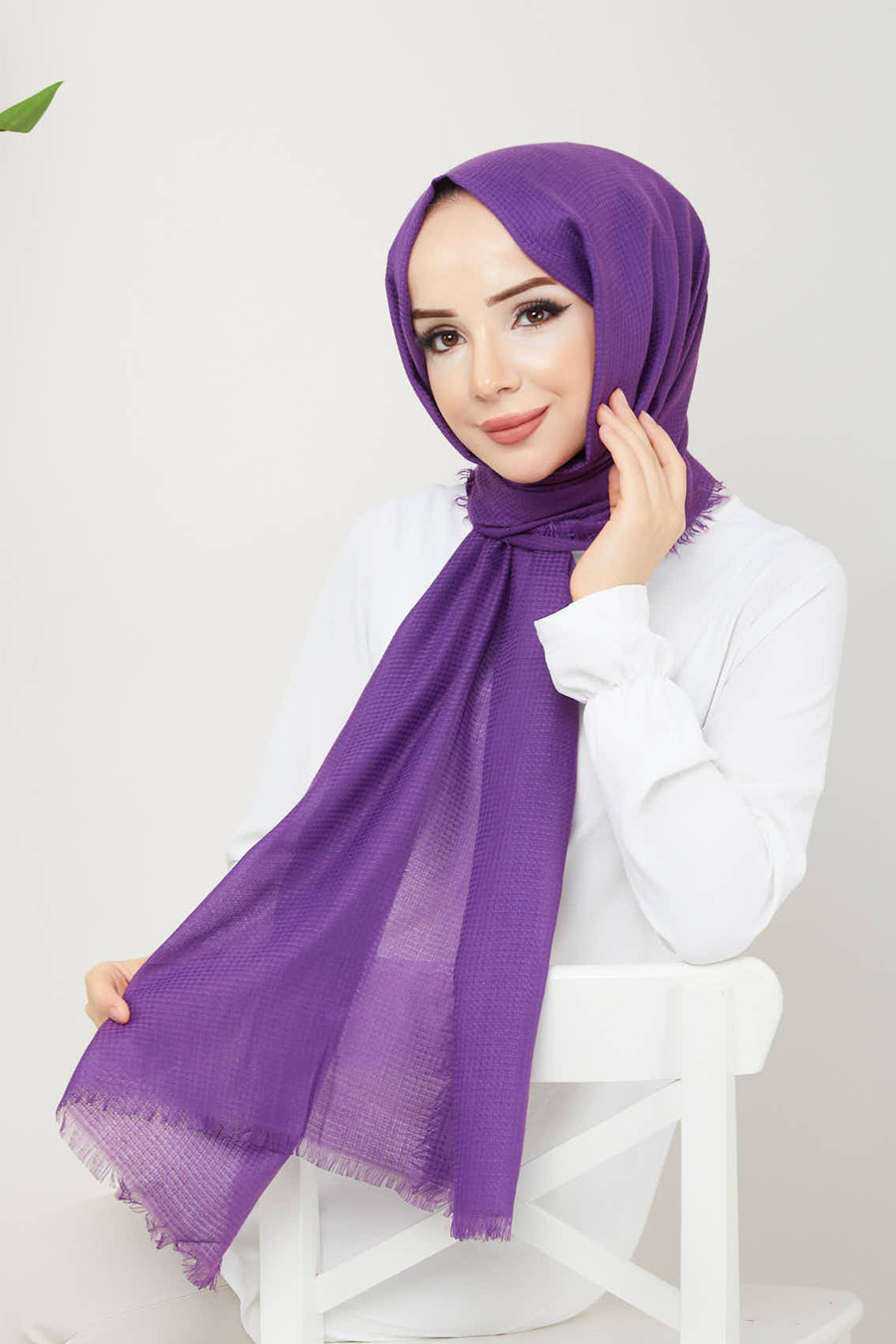 PURPLE SHAWL