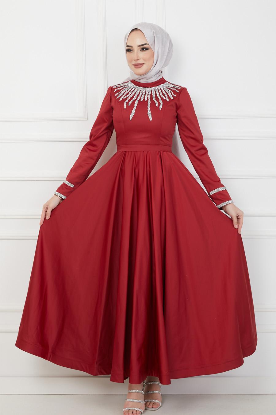 RED EVENING DRESS   RED EVENING DRESS