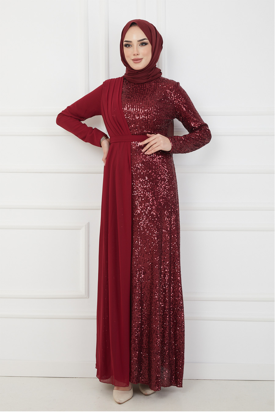 RED EVENING DRESS  