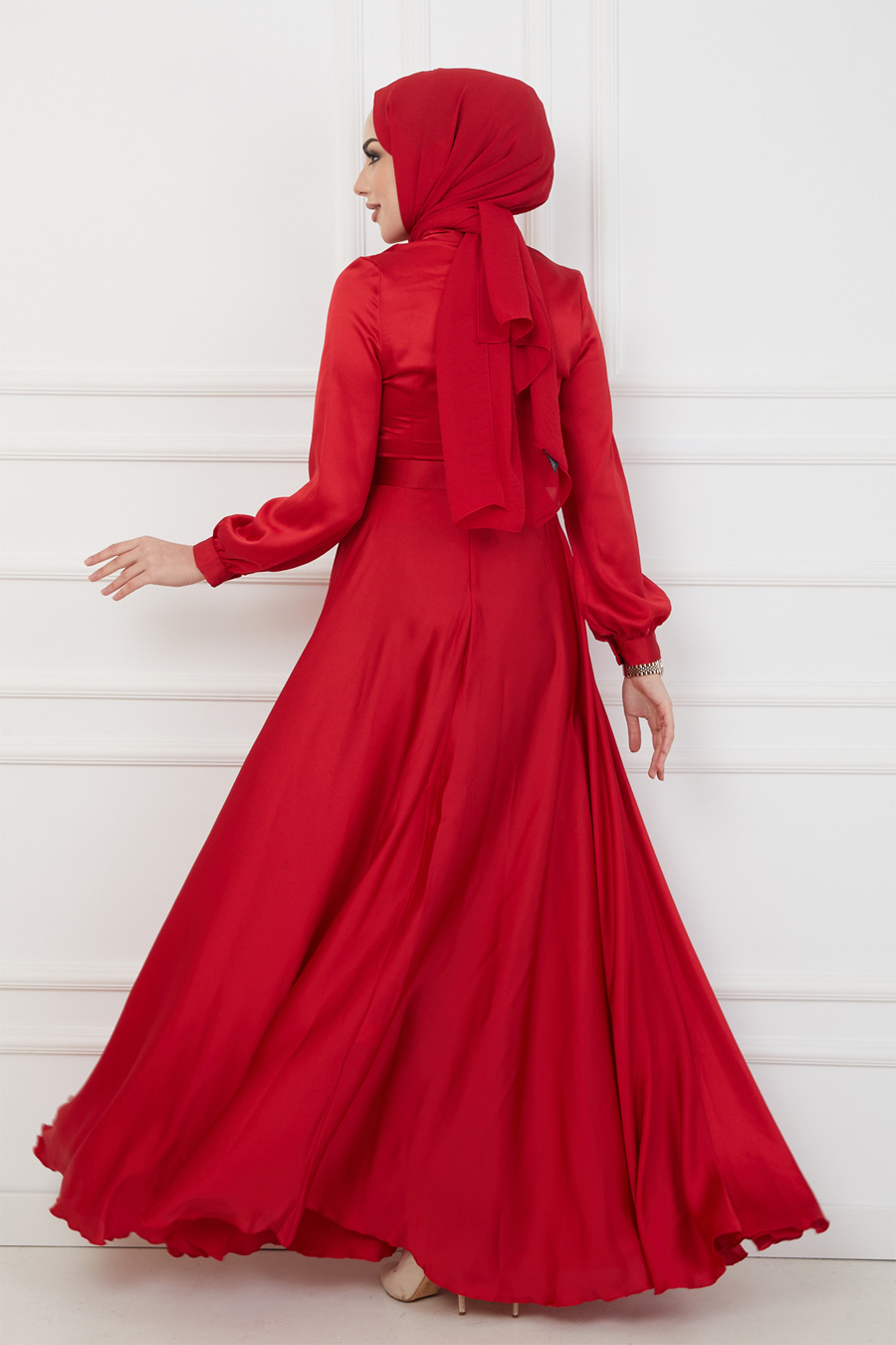 RED EVENING DRESS  