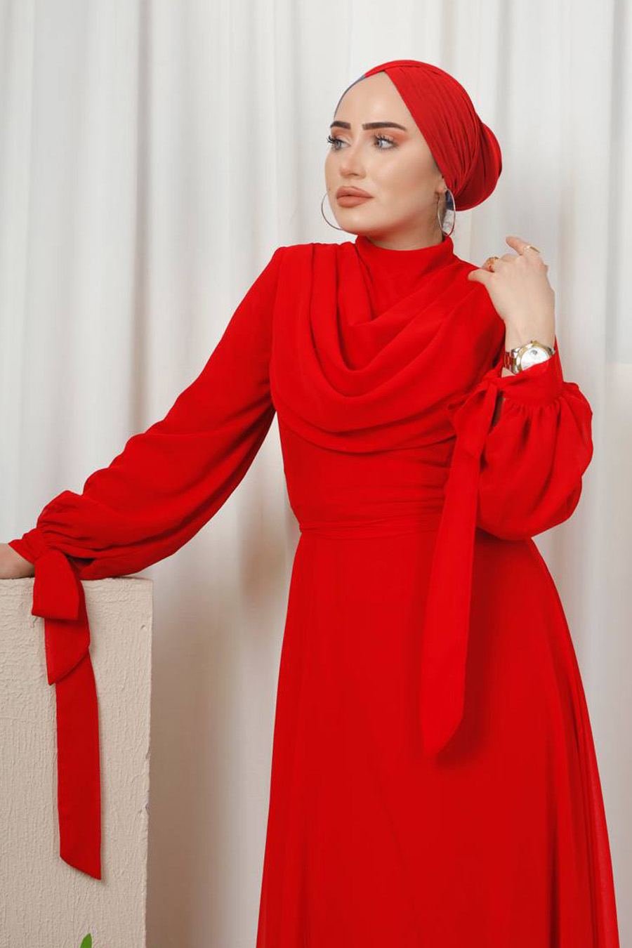 RED  -   EVENING DRESS  