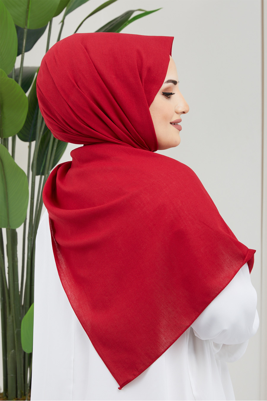 RED -  SHAWL RED -  SHAWL