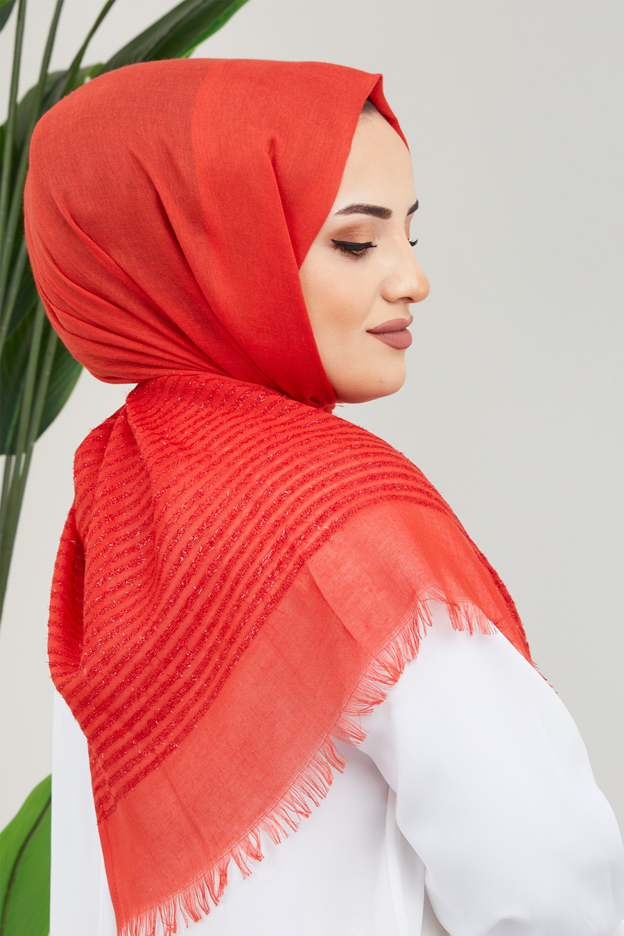 RED -  SHAWL