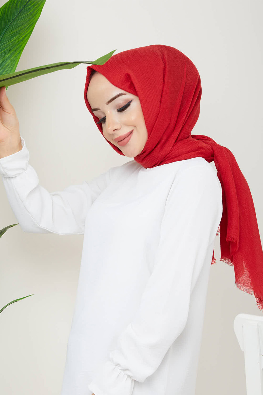RED - SHAWL