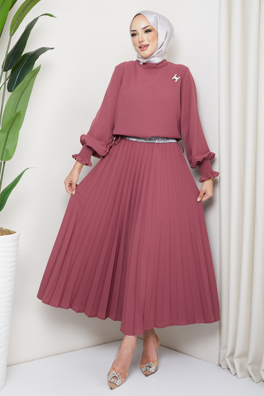 ROSE COLOR  TUNIC AND SKIRT SUIT ROSE COLOR  TUNIC AND SKIRT SUIT