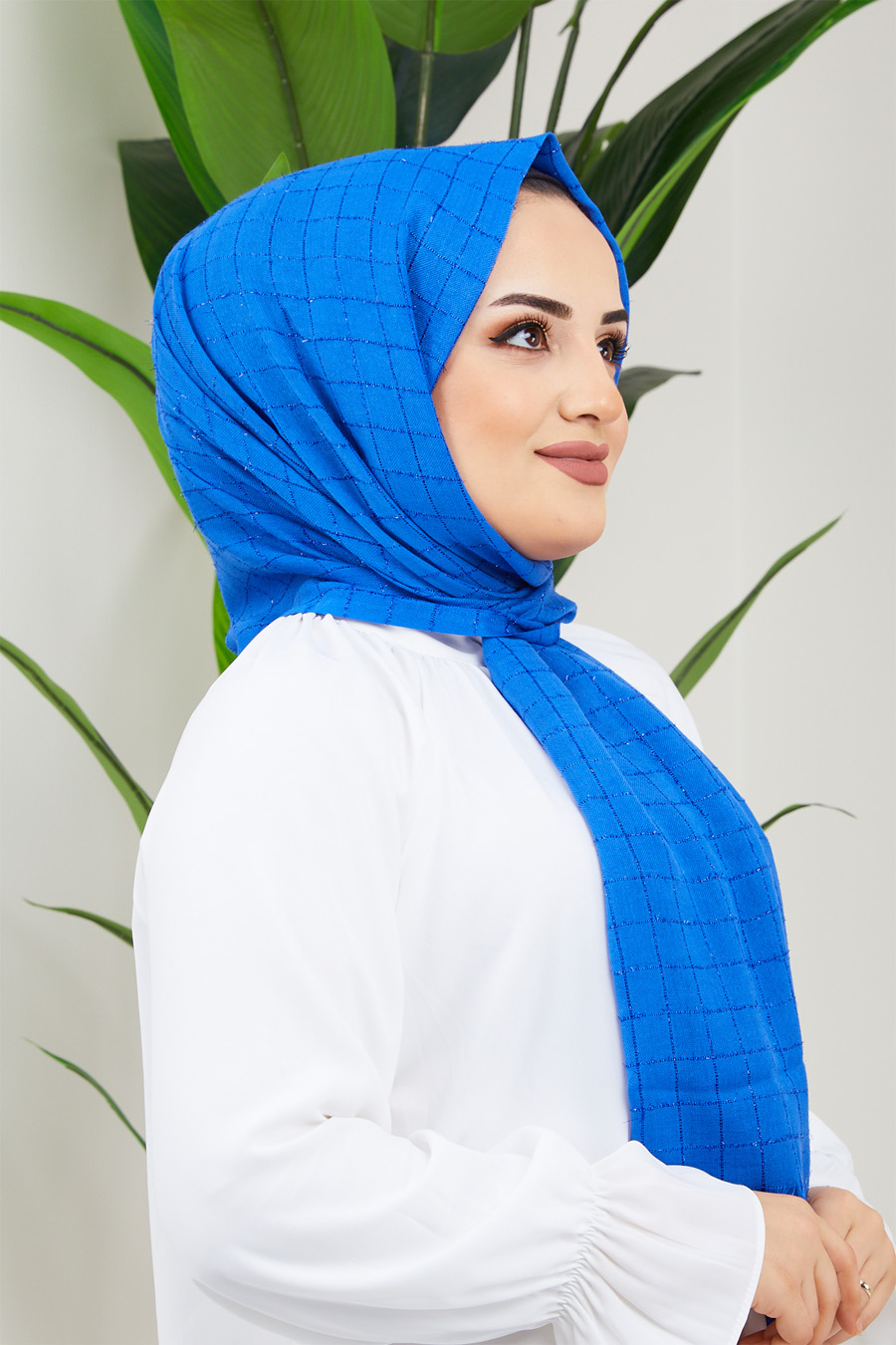 SAX BLUE  -  SHAWL