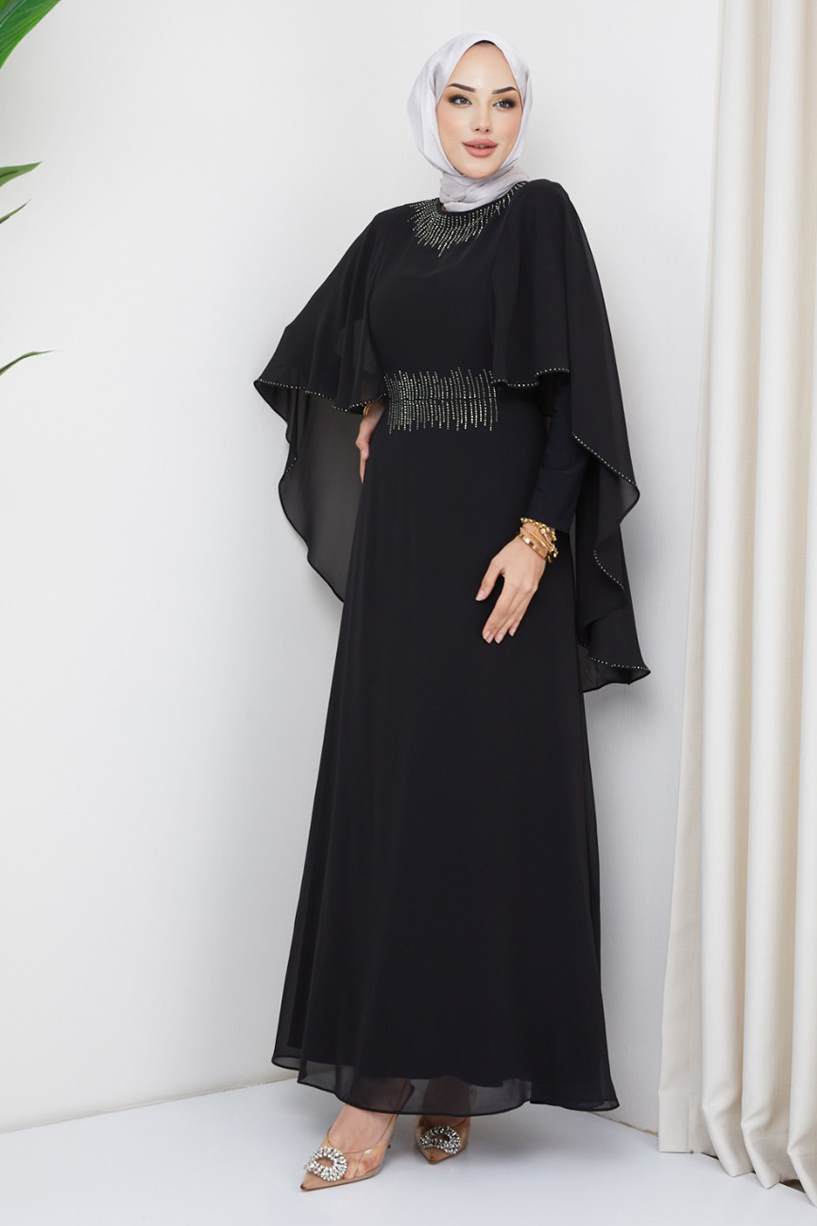 STONE DETAILED EVENING DRESS  BLACK 