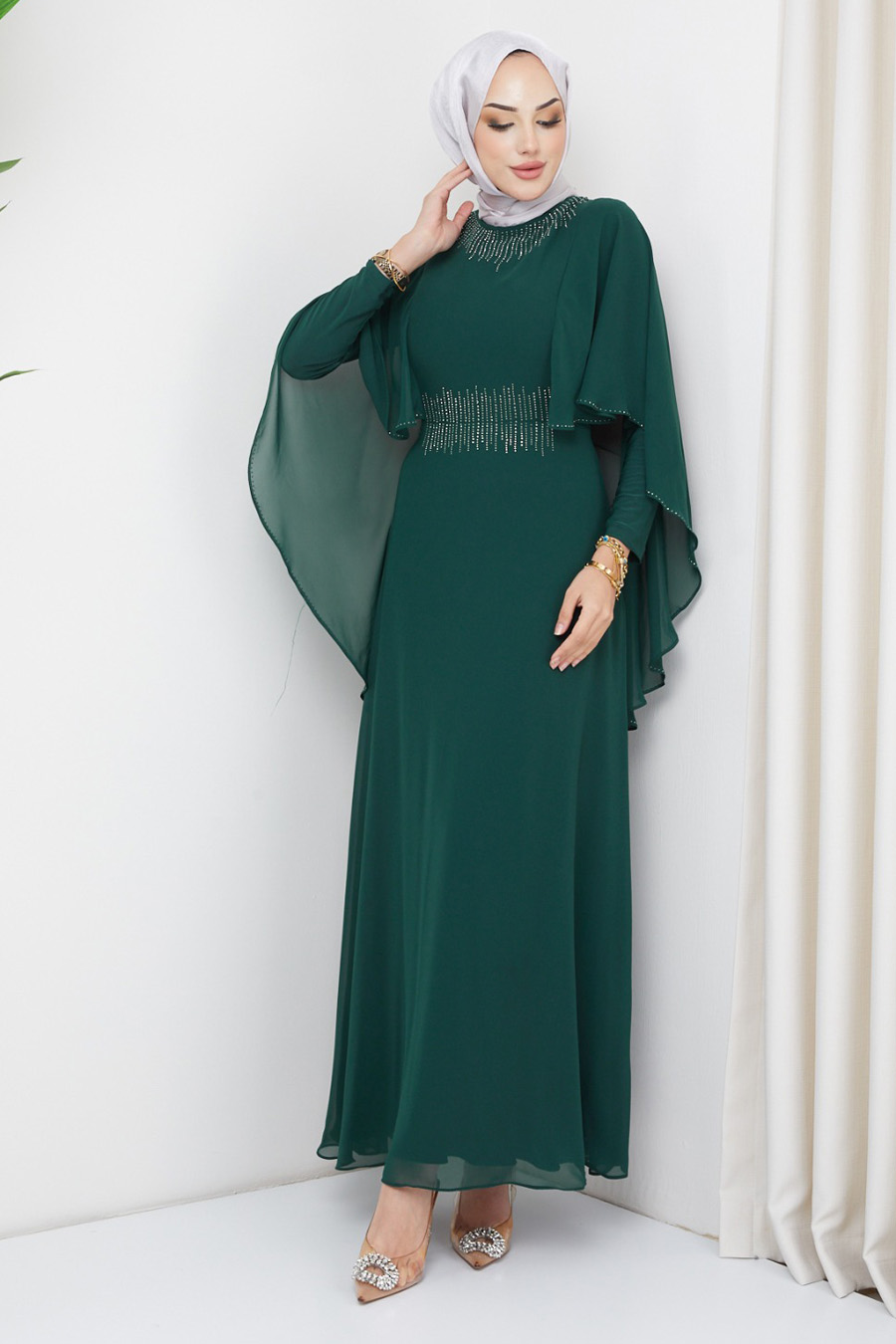 STONE DETAILED EVENING DRESS  EMERALD GREEEN 