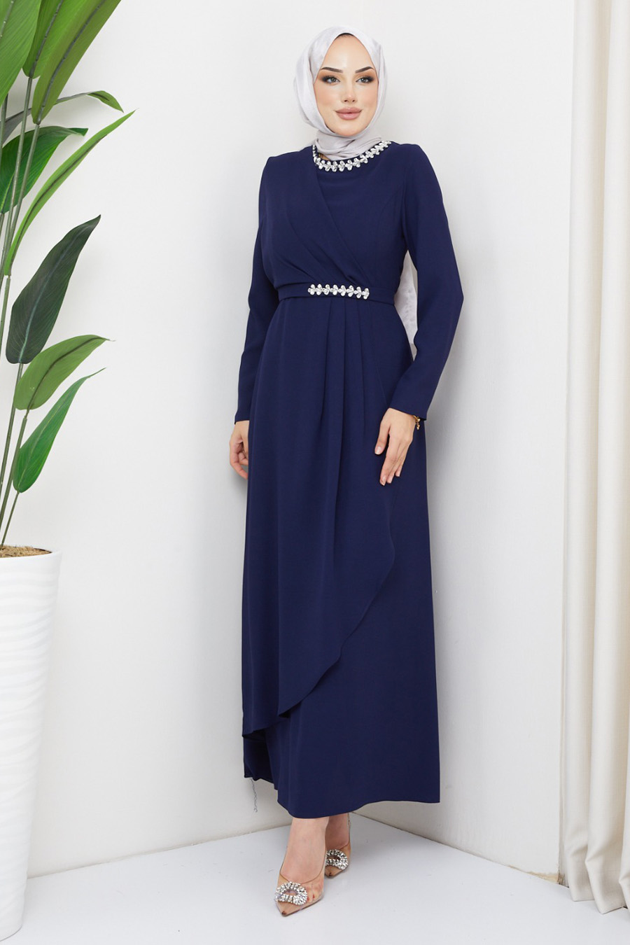 STONE DETAILED EVENING DRESS  NAVY BLUE 