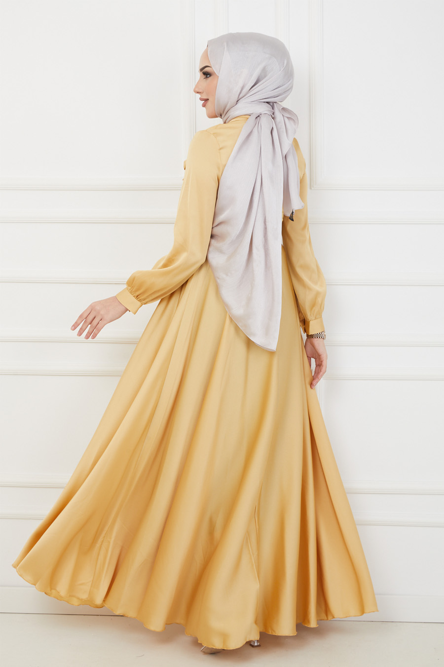YELLOW EVENING DRESS  