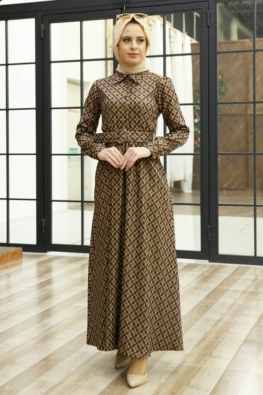 PATTERNED BROWN DRESS