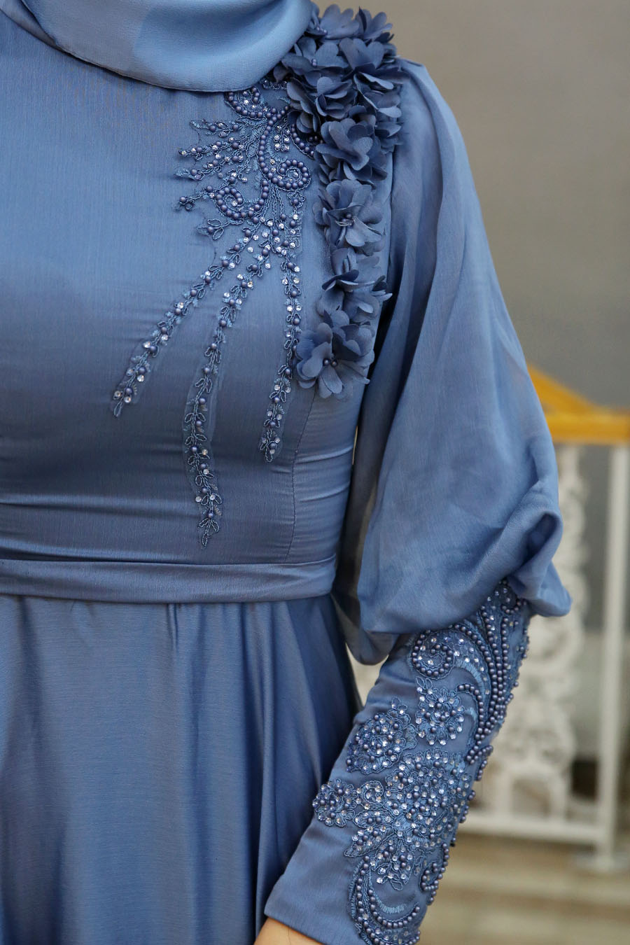 STONE DETAILED INDIGO COLOR EVENING DRESS  