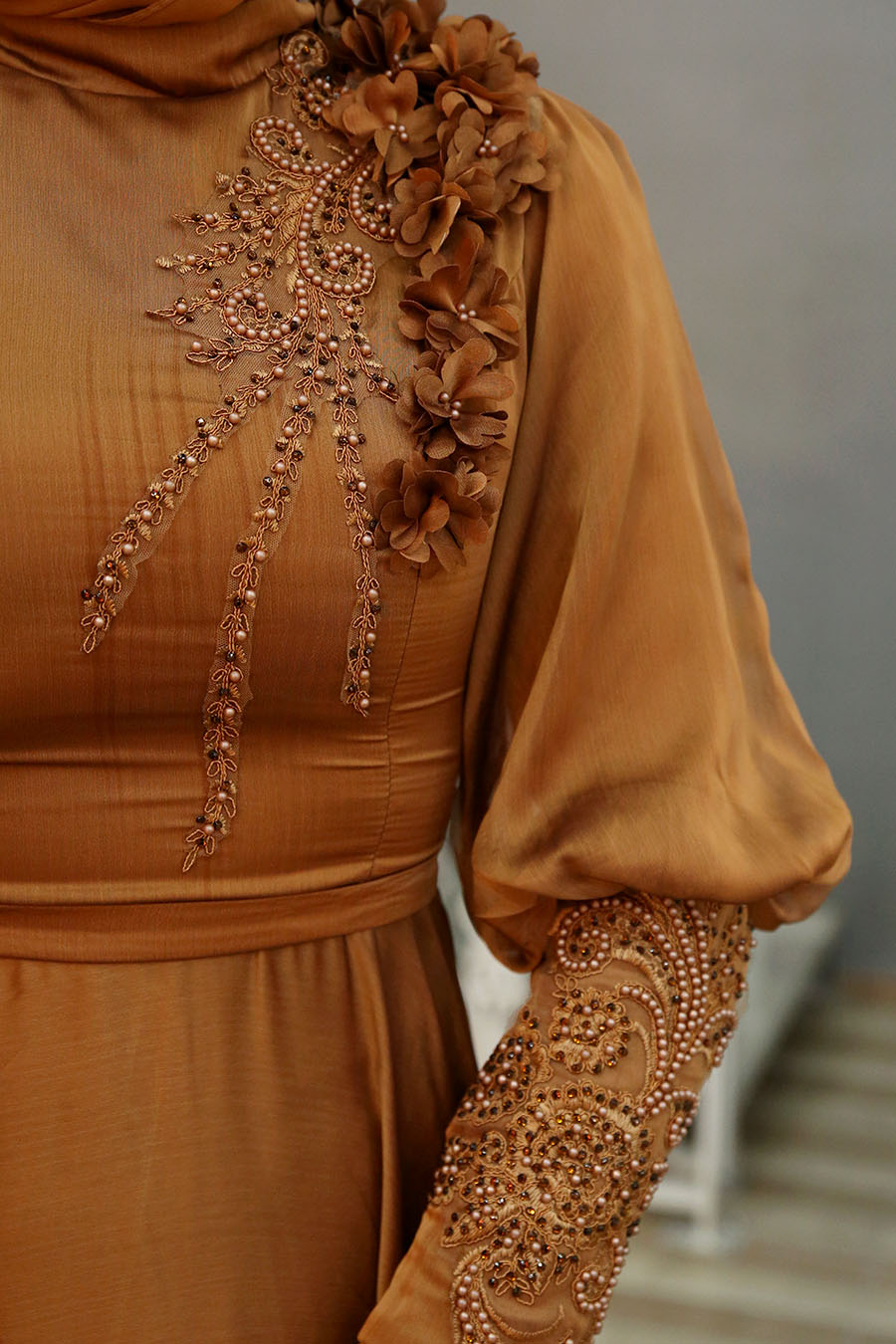 STONE DETAILED TAN COLOR EVENING DRESS  