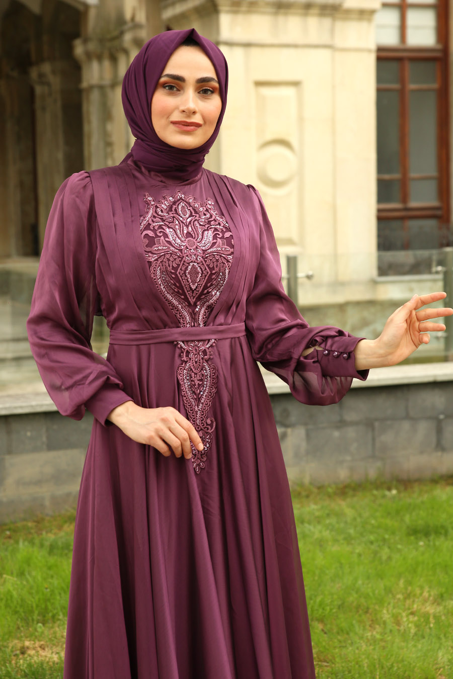 PURPLE EVENING DRESS 