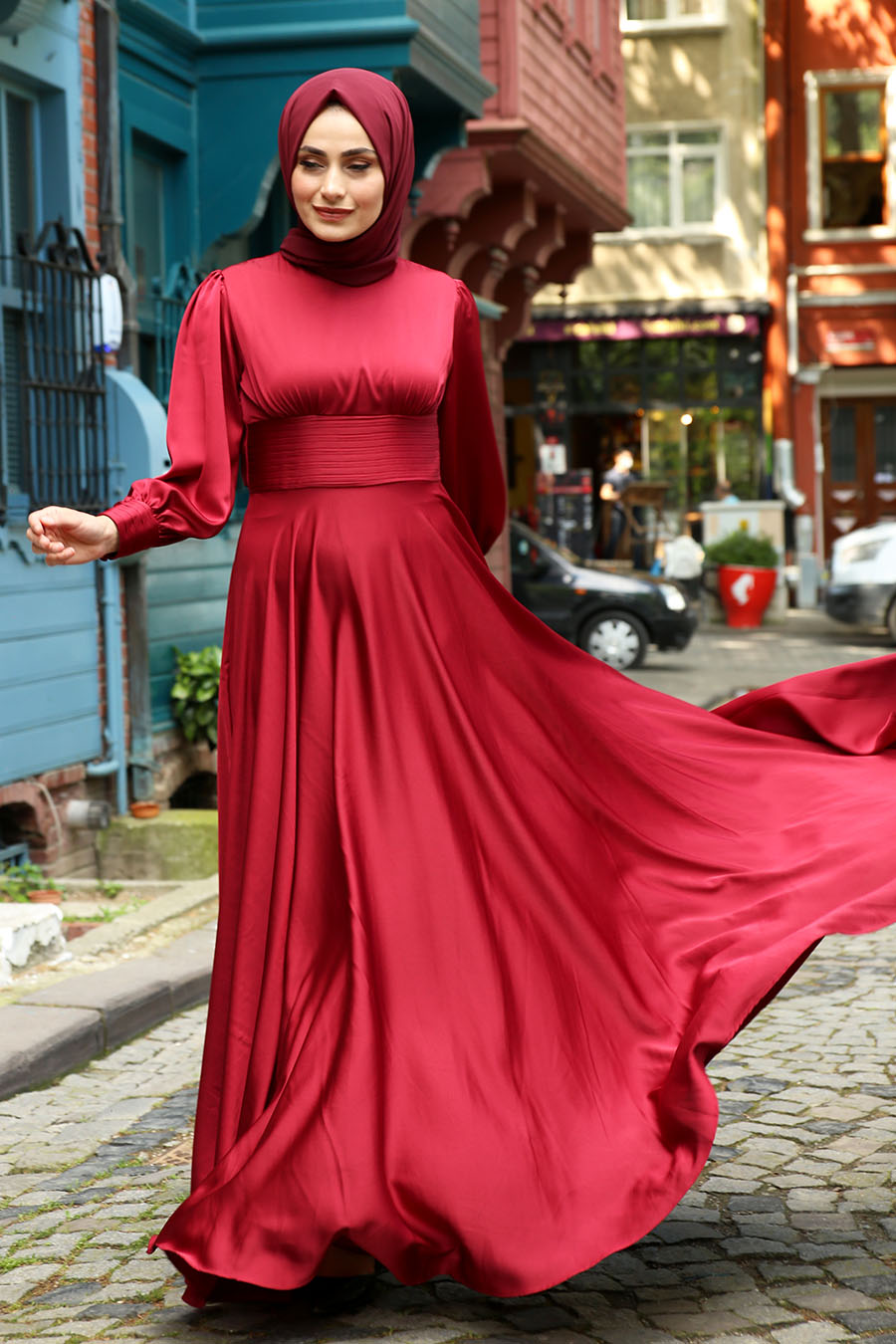 CLARET RED EVENING DRESS  