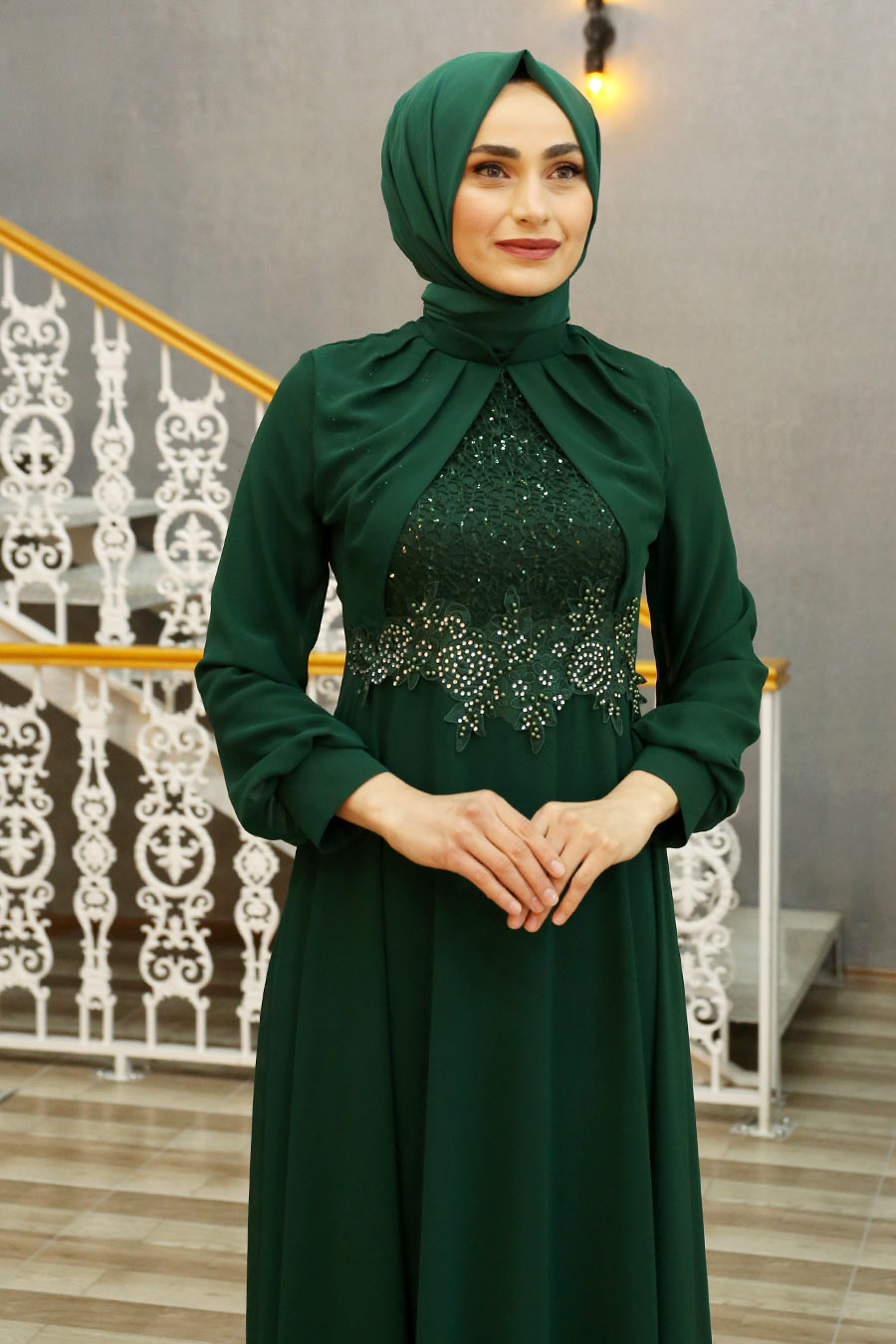 STONE DETAILED GREEN EVENING DRESS 