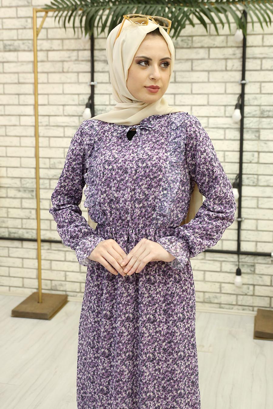 FLOWER PATTERNED PURPLE DRESS 
