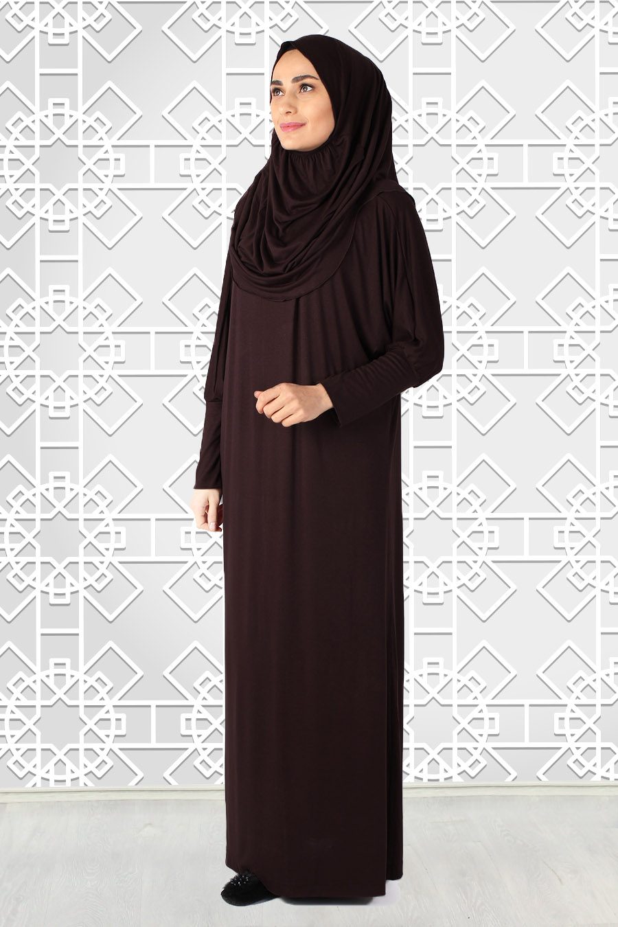 BROWN PRATICAL PRAYER DRESS