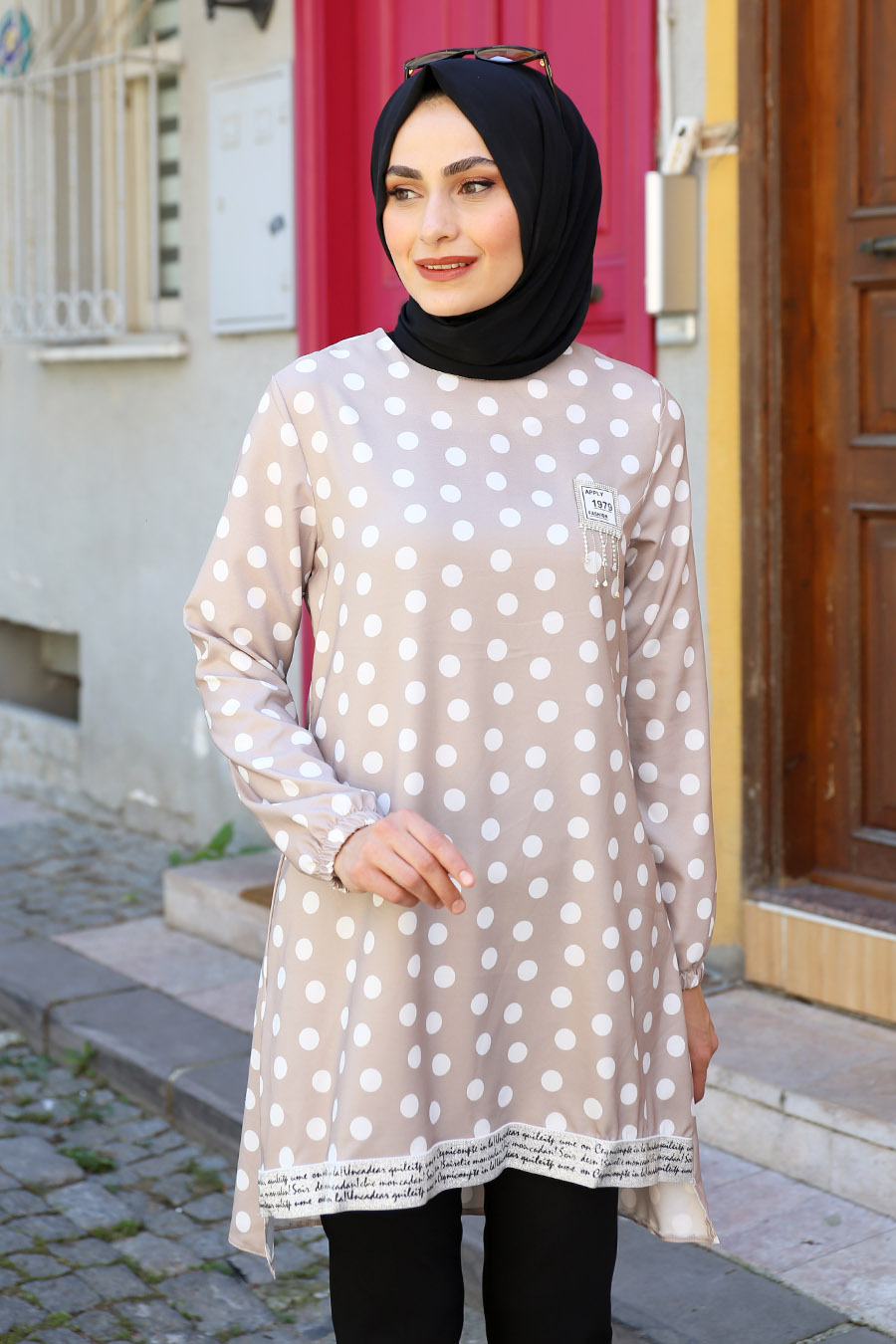 PATTERNED BEIGE TUNIC 