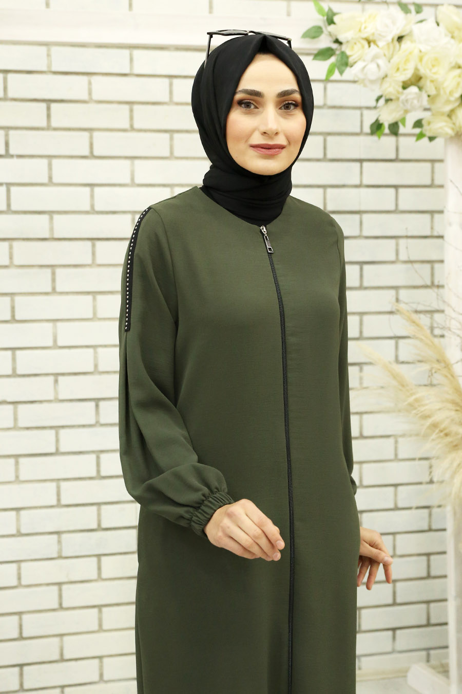 KHAKI ABAYA 
