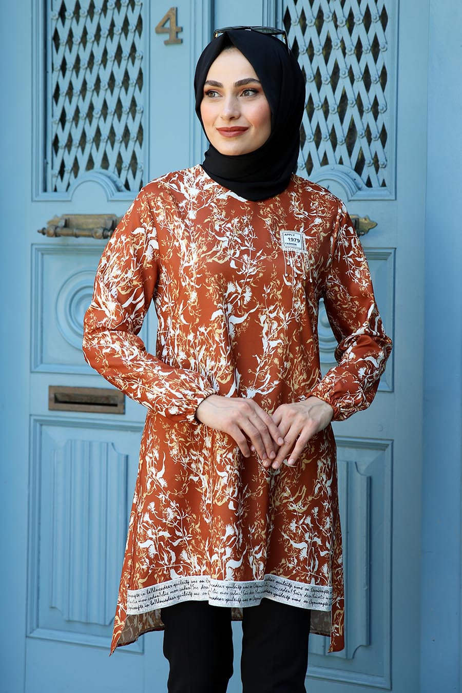 PATTERNED BRICK COLOR TUNIC