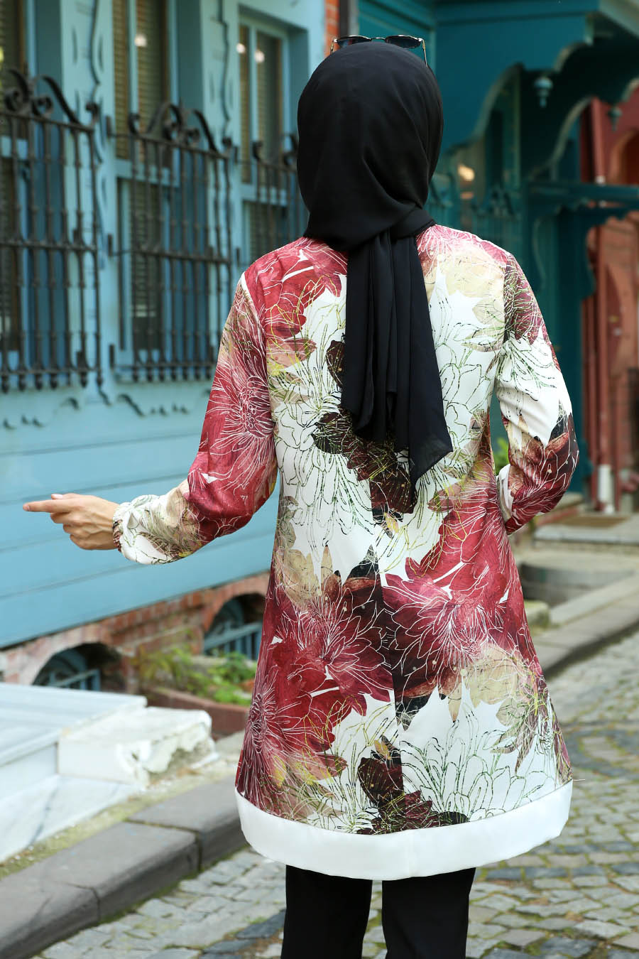 FLOWER PATTERNED RED TUNIC 
