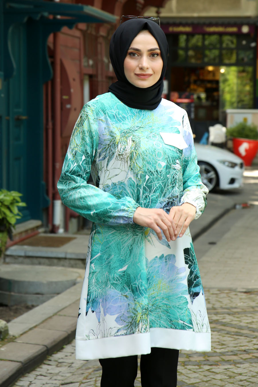 FLOWER PATTERNED MINT TUNIC  FLOWER PATTERNED MINT TUNIC