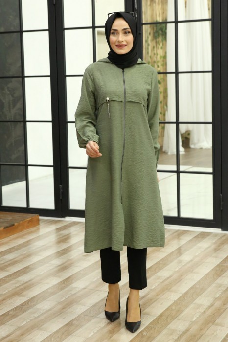 KHAKI COAT