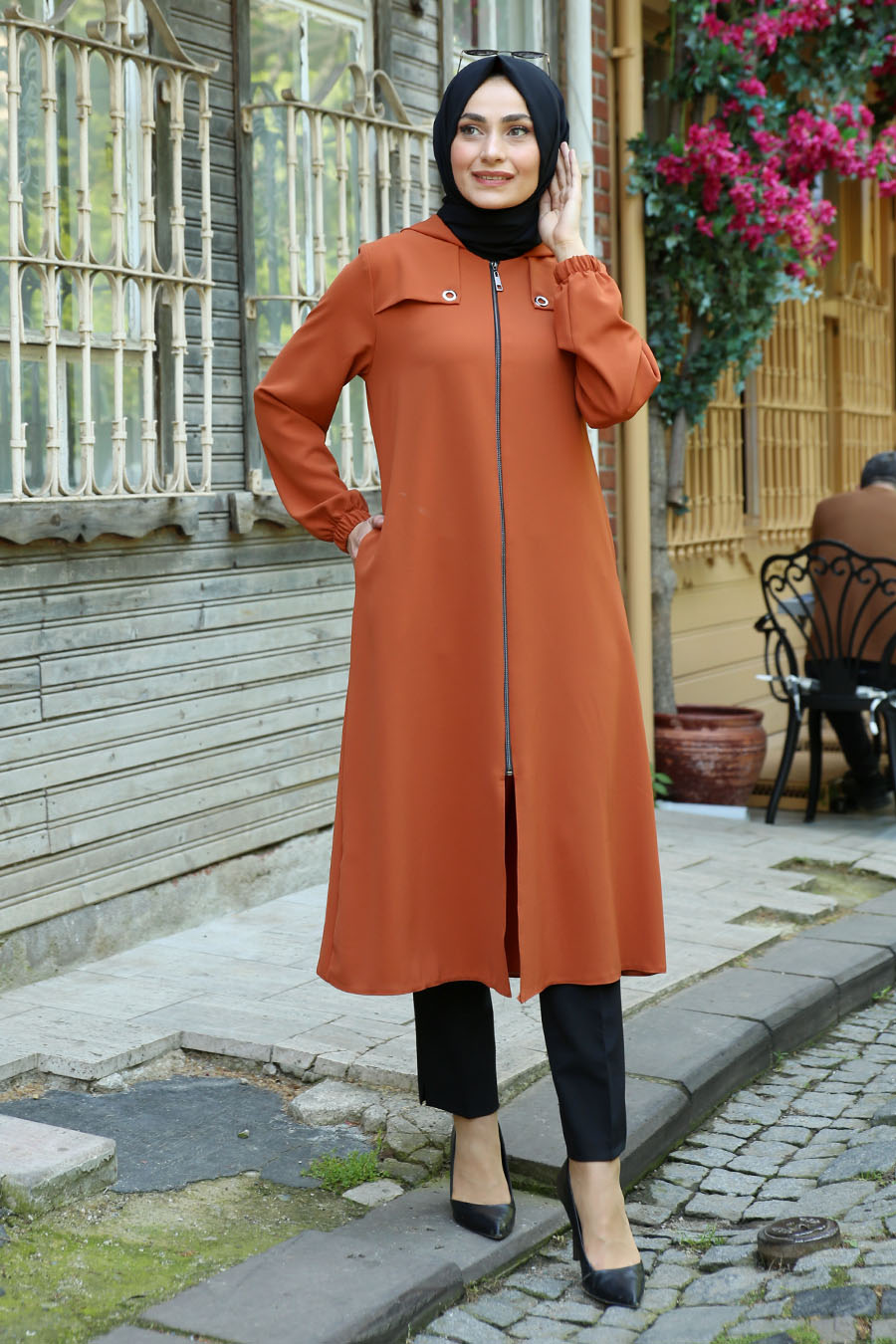BRICK COLOR COAT 