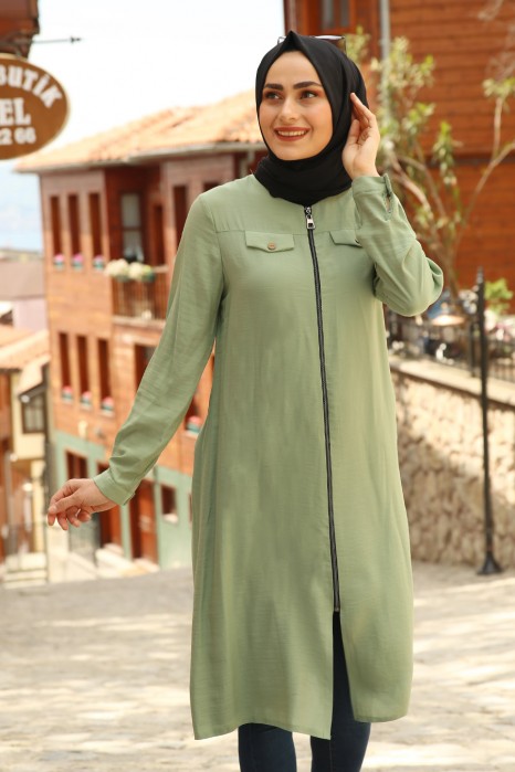 GREEN COAT 