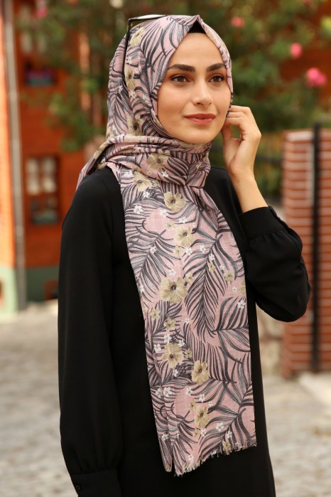 PATTERNED FLORAL SHAWL