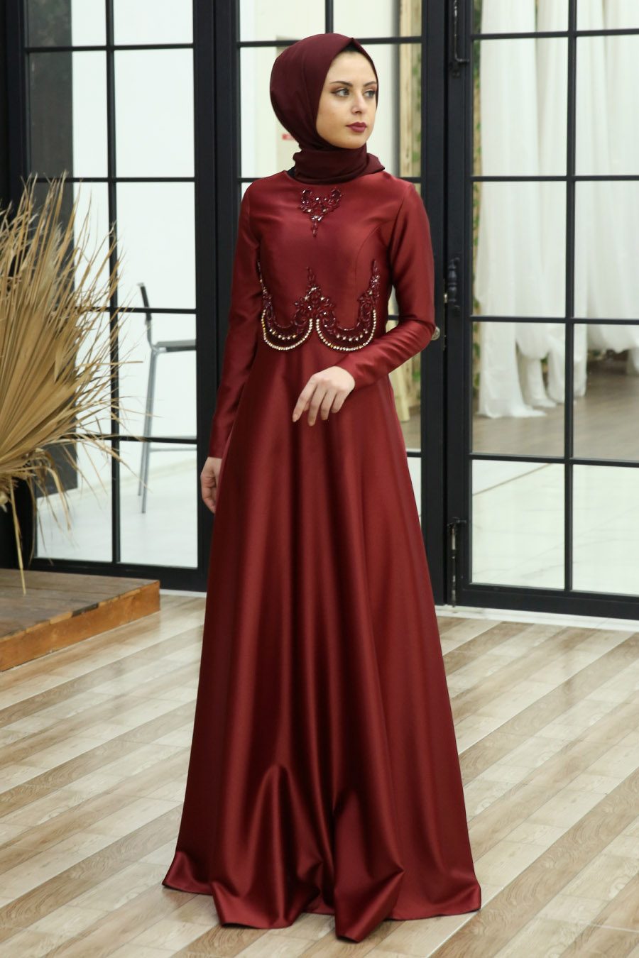 CLARET RED EVENING DRESS
