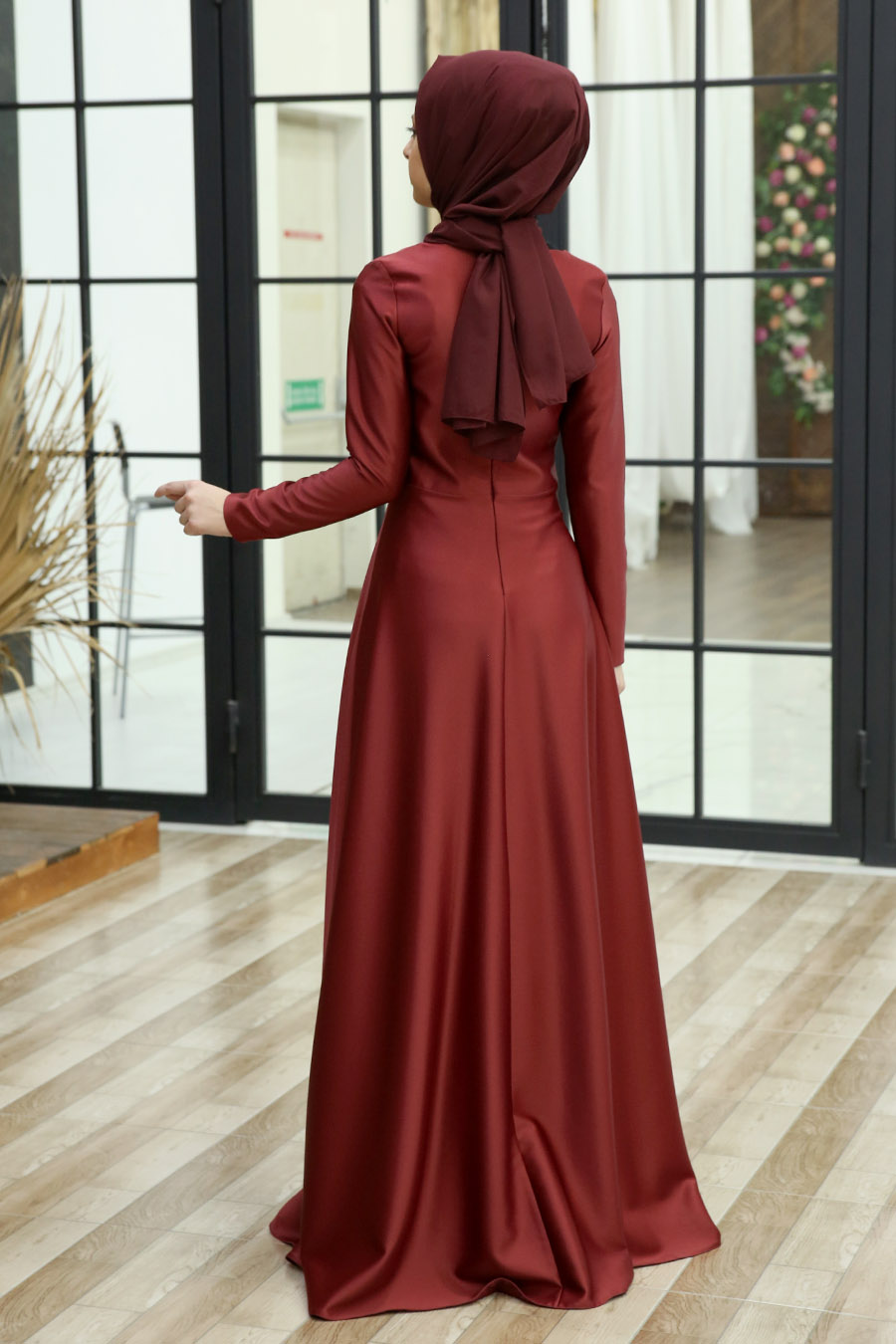 CLARET RED EVENING DRESS