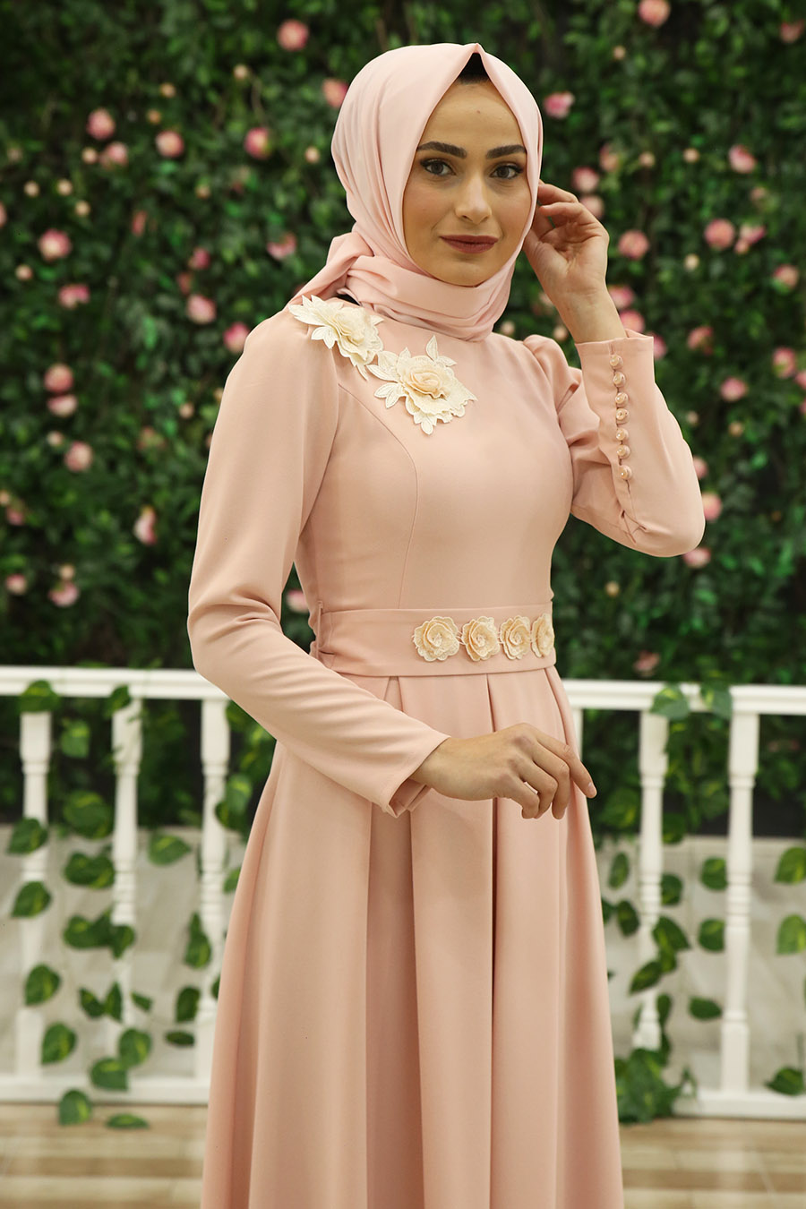 POWDER PINK EVENING DRESS