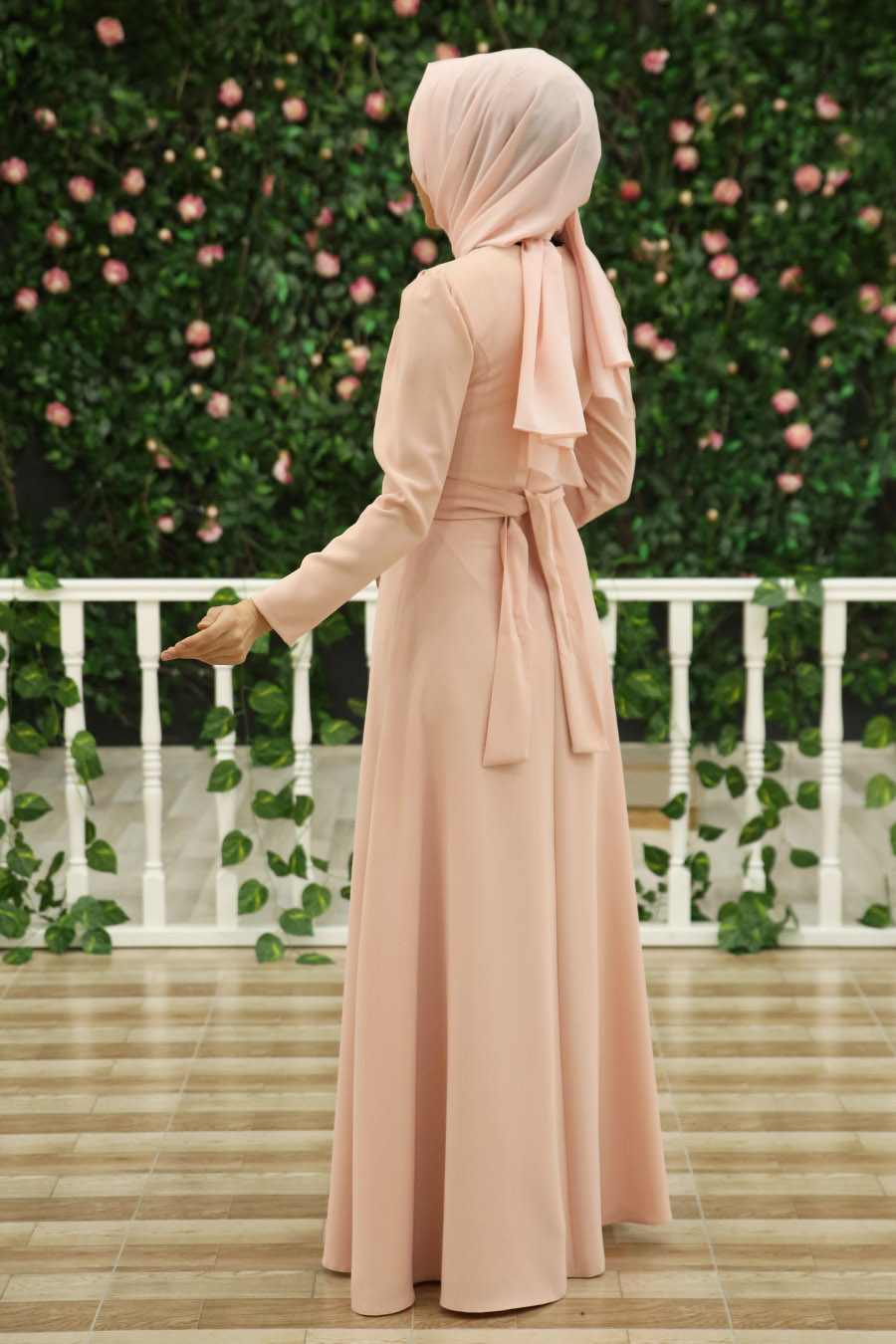 POWDER PINK EVENING DRESS
