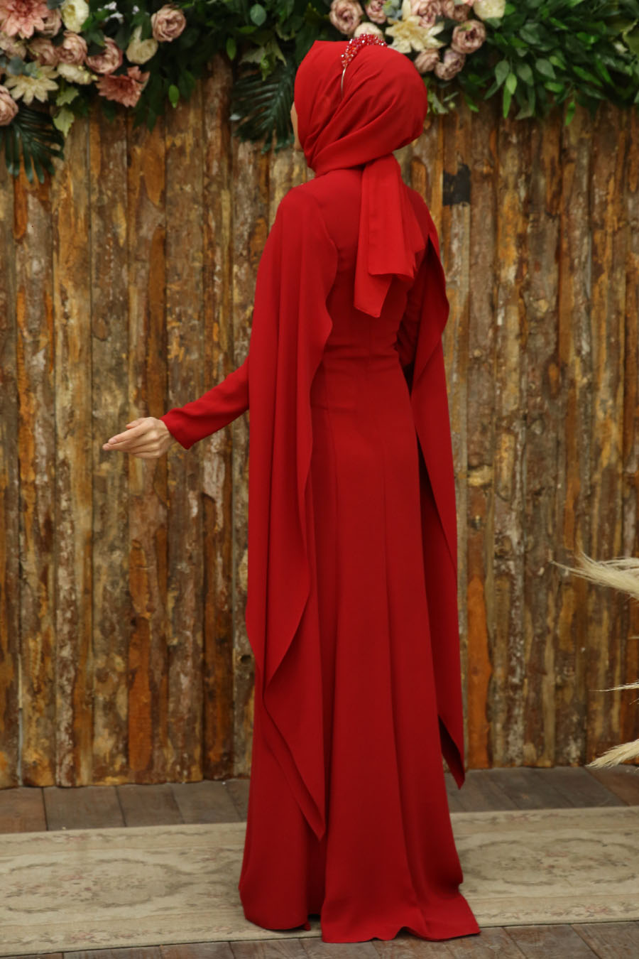 STONE DETAILD RED EVENING DRESS 