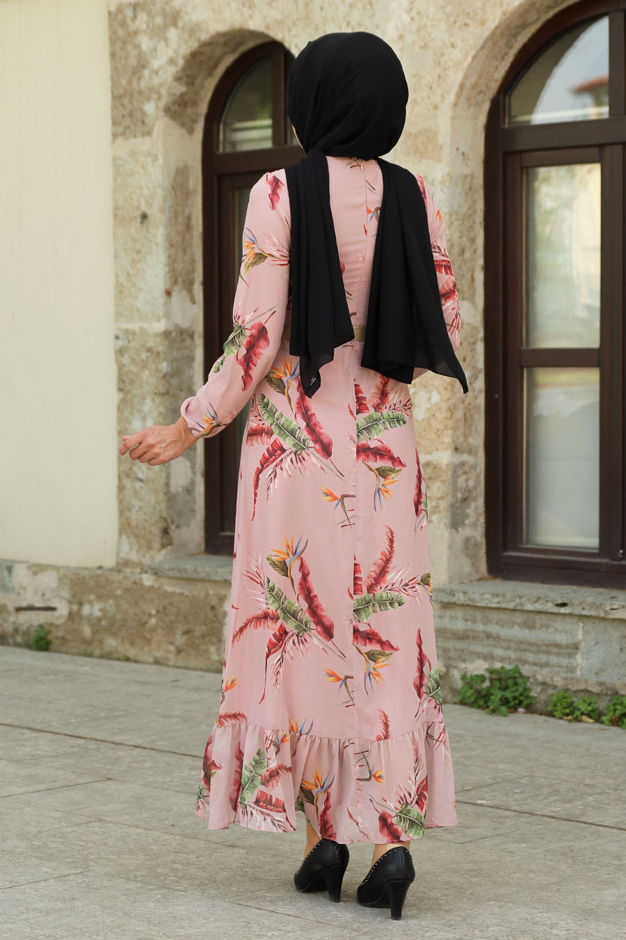 FLOWER PATTERNED POWDER PINK DRESS