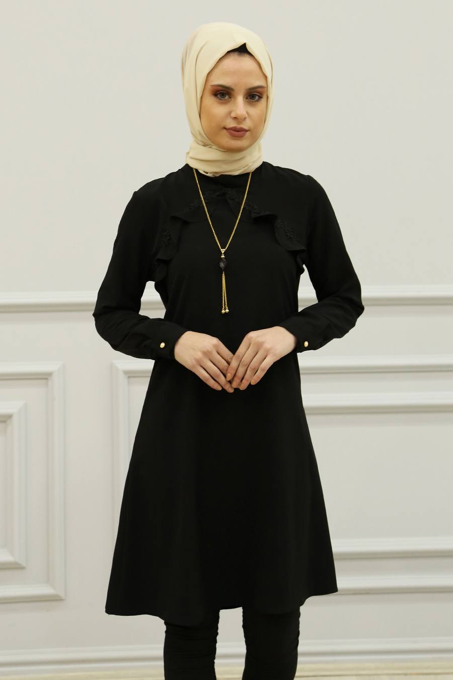 BLACK TUNIC 