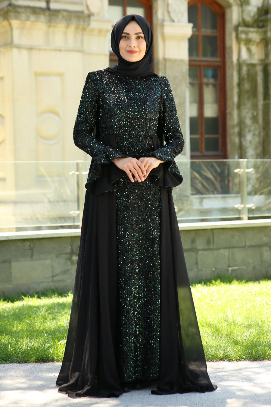 SEQUIN DETAILED GREEN EVENING DRESS