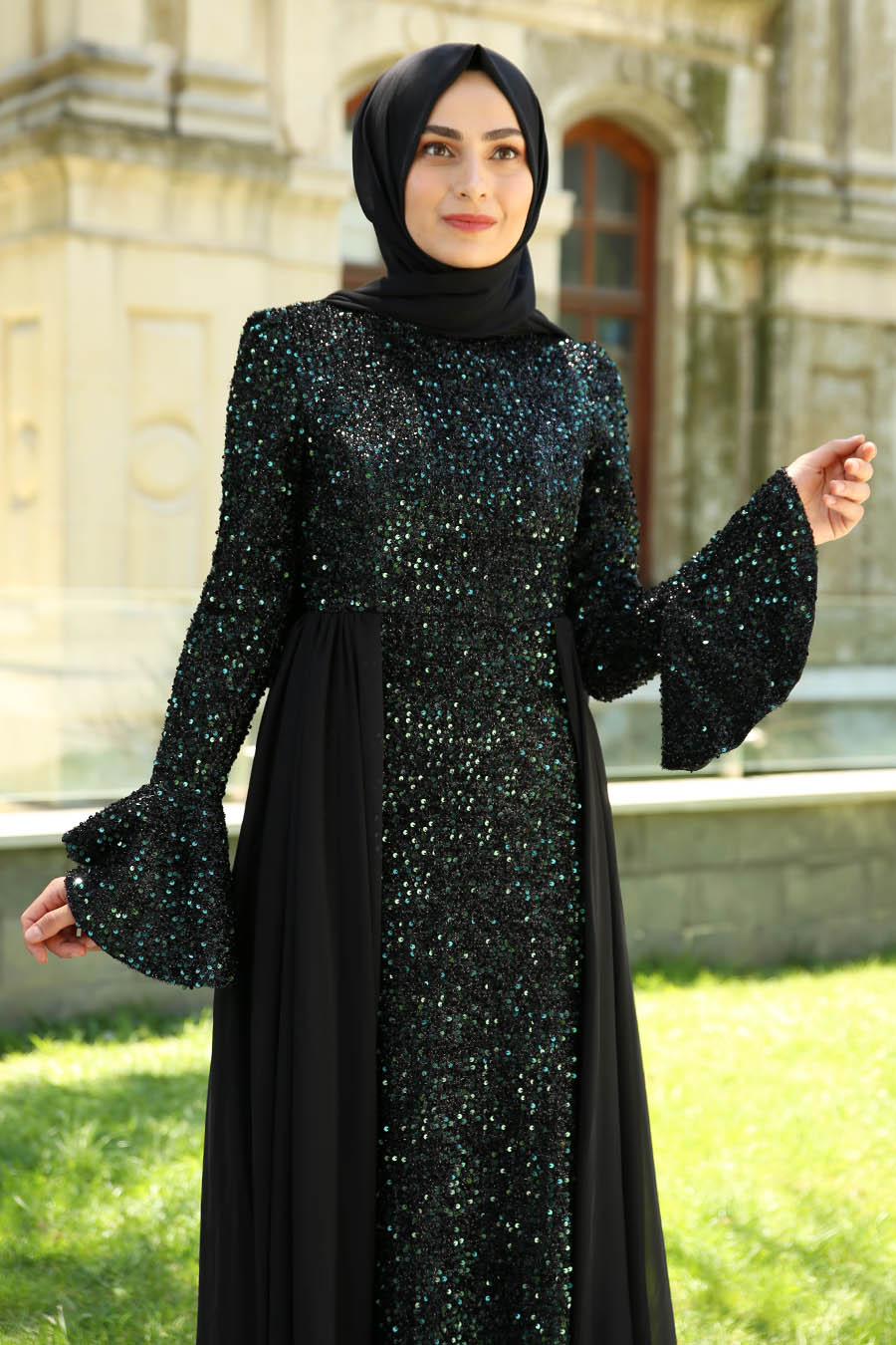 SEQUIN DETAILED GREEN EVENING DRESS