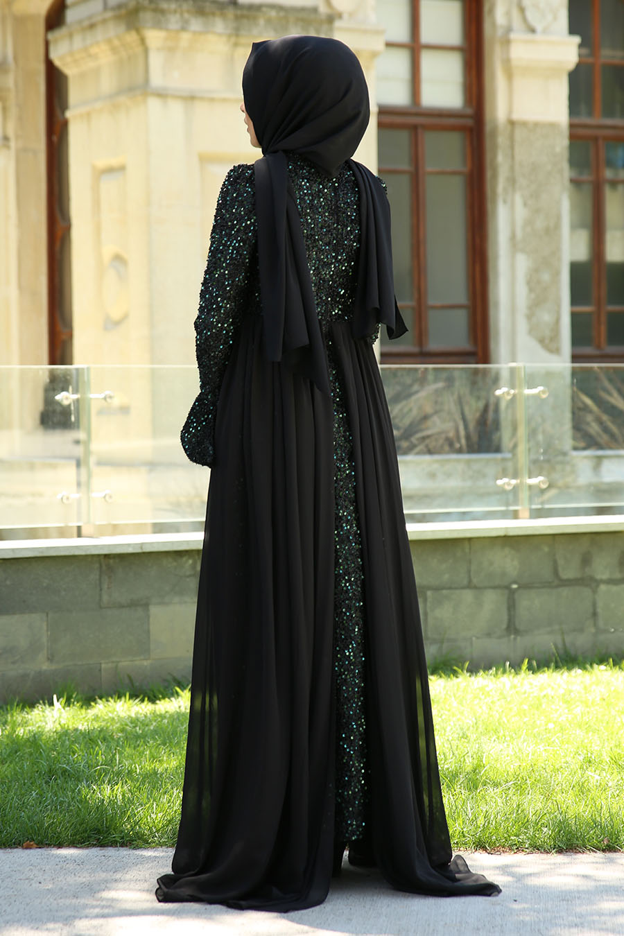 SEQUIN DETAILED GREEN EVENING DRESS