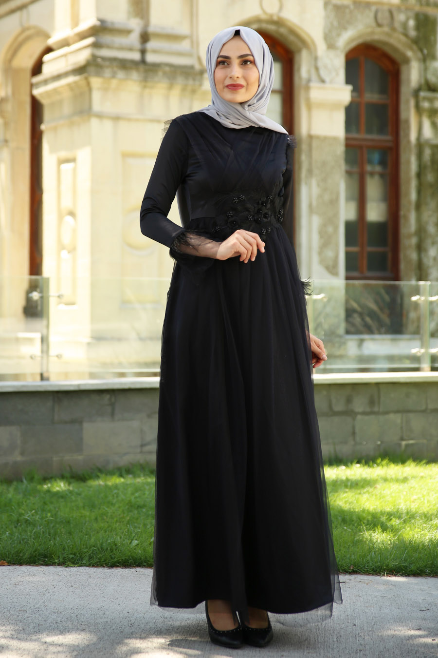 BLACK EVENING DRESS